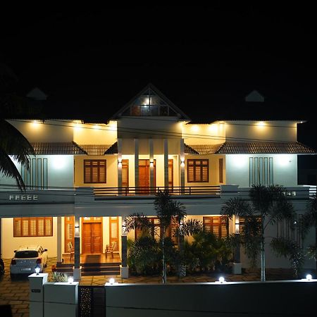 Nandhanam Holidays Kannur Exterior photo